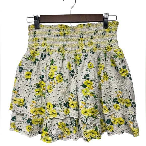 Alice + Olivia Bethie Smocked Mini skirt size 6 - Picture 6 of 9